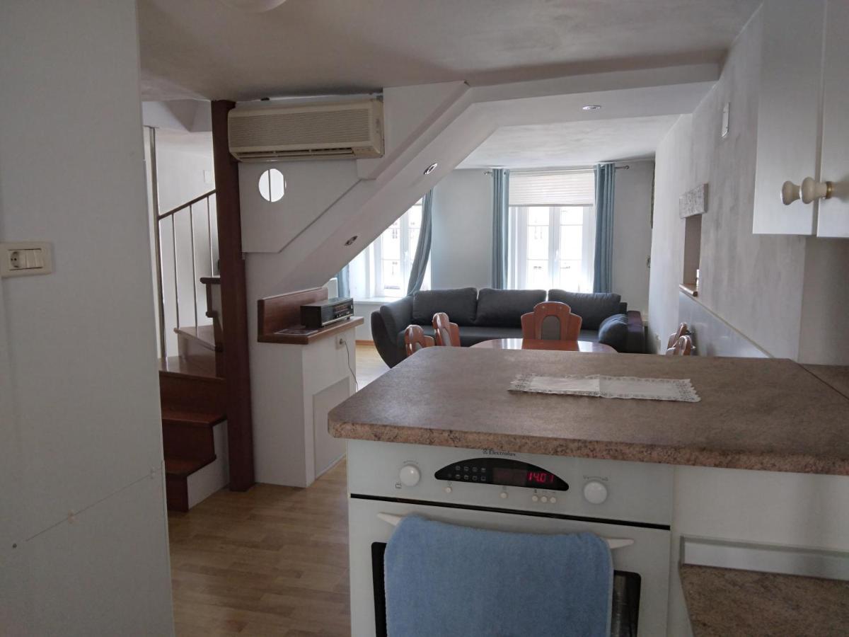 Ellipse Apartment Piran Bagian luar foto