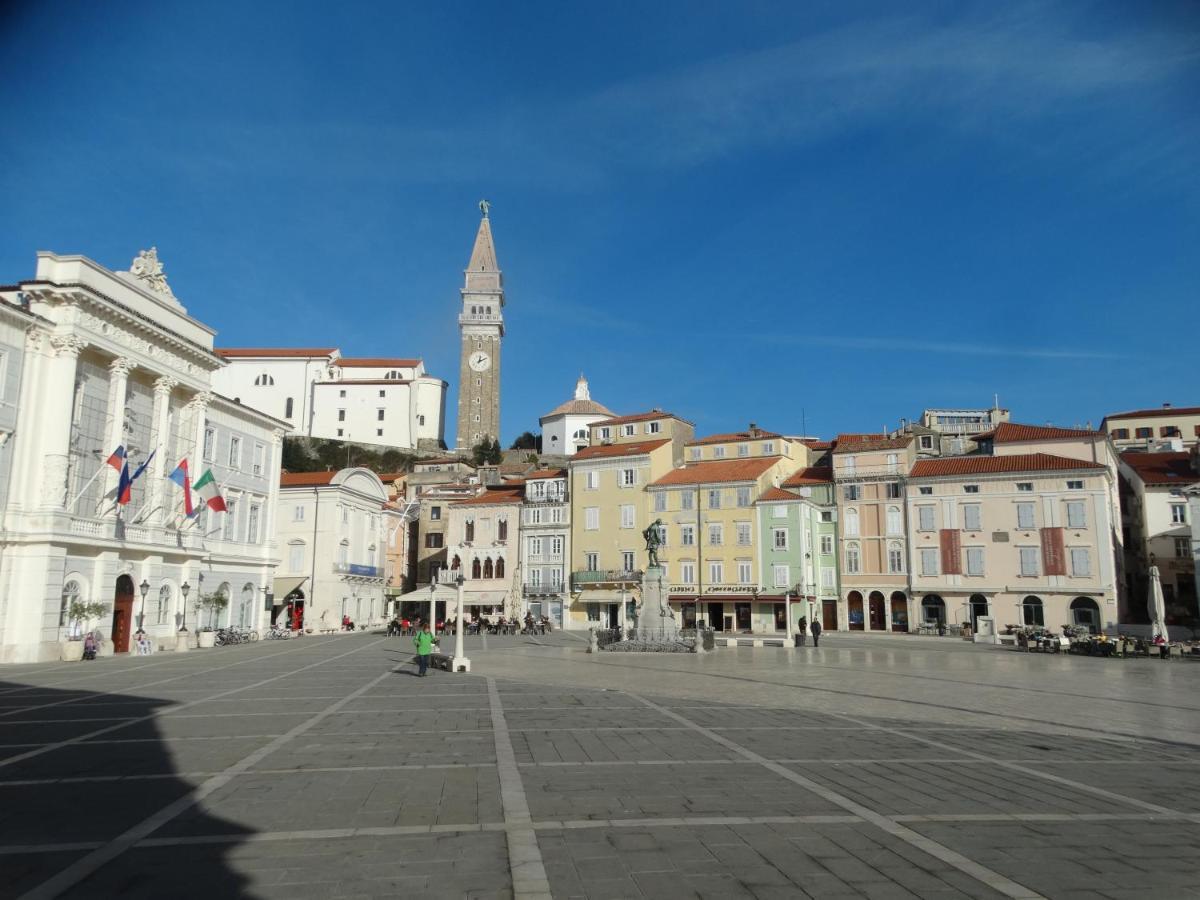 Ellipse Apartment Piran Bagian luar foto